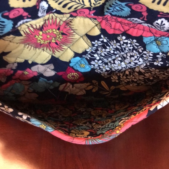 EUC Vera Bradley Backpack,Tote, and almost perfectly matching wallet! (Sku 74) - Picture 4 of 14